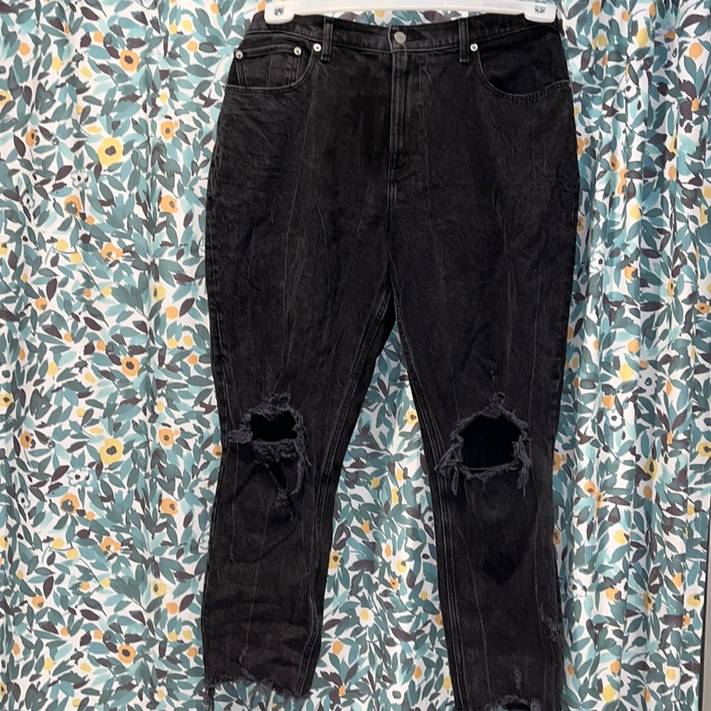 Abercrombie High Rise Mom Jeans